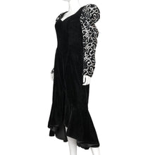 Load image into Gallery viewer, Velvet Salsa Dress - Size L
